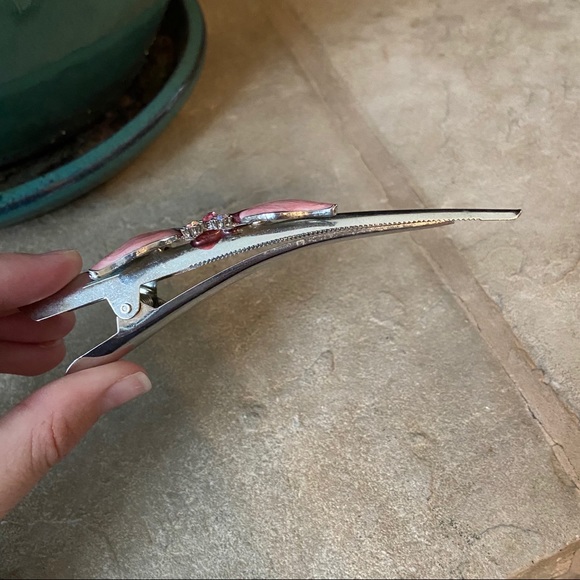 Butterfly Hair Clip - Picture 4 of 6